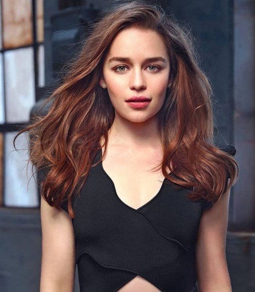 Emilia-Clarke-74427.jpg