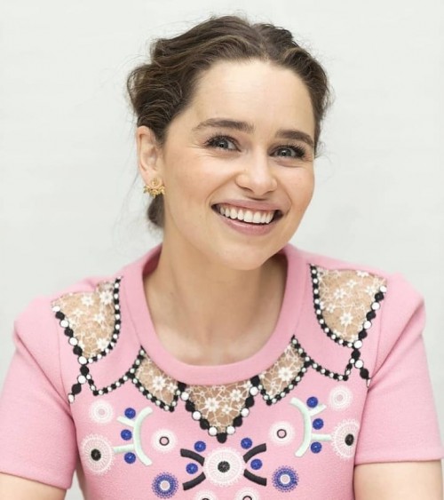 Emilia-Clarke-74440.jpg