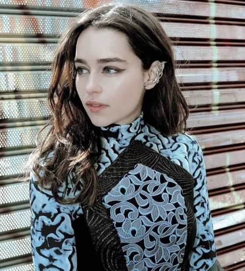 Emilia-Clarke-74461.jpg