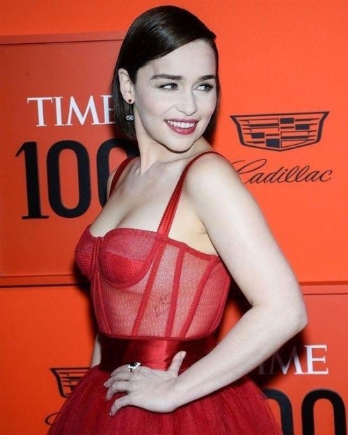 Emilia-Clarke-74501.jpg