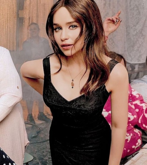 Emilia-Clarke-74561.jpg