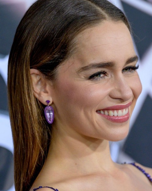 Emilia-Clarke-74813.jpg