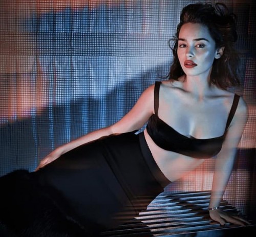 Emilia-Clarke-74846.jpg