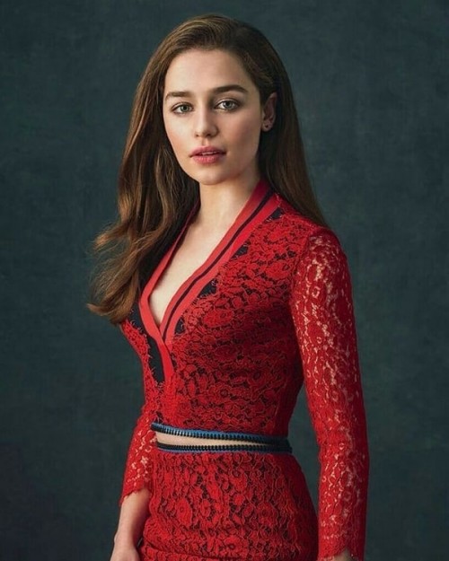 Emilia-Clarke-74849.jpg