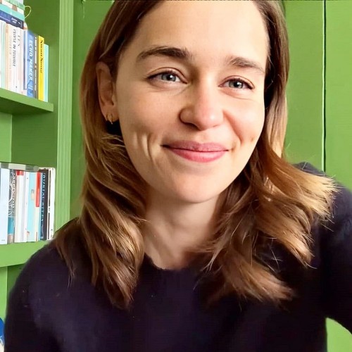 Emilia-Clarke-74909.jpg