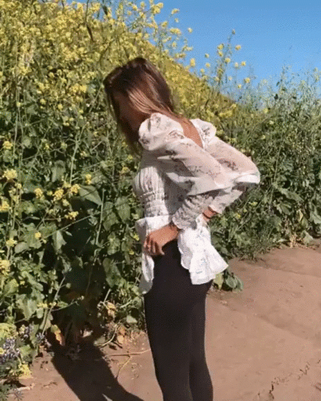 pants-down.gif