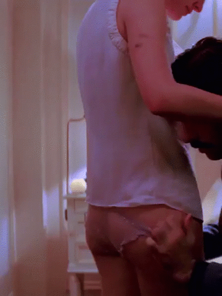 Bare-ass.gif