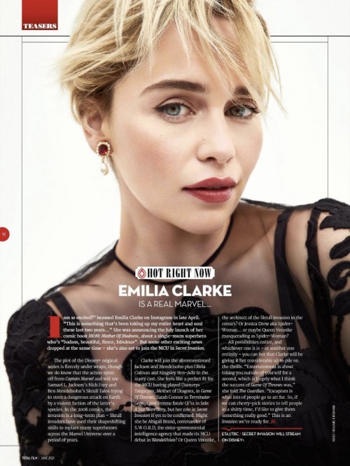 Emilia-Clarke-76814.jpg