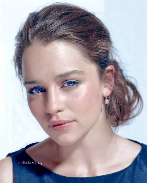 Emilia Clarke (76991)