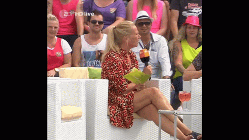 Andrea-Kiewel-Hot-28-07-2019-HD.gif