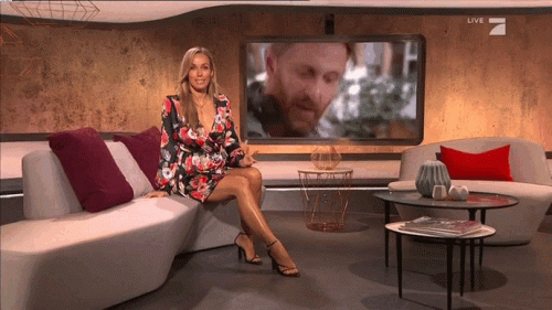 vlc-record-2021-10-22-11h59m41s-RRRED.mp4.gif