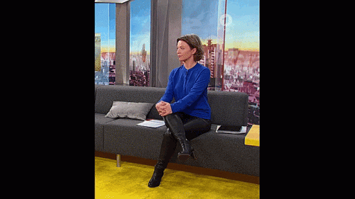 vlc-record-2022-01-05-13h31m11s-vlc-record-2022-01-05-13h25m06s-lederhose.mp4-.mp4.gif