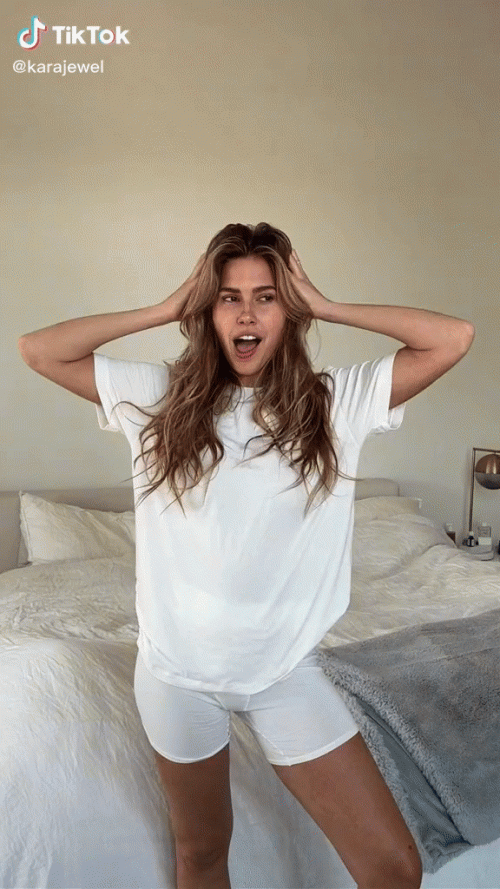 morning-make-up.gif