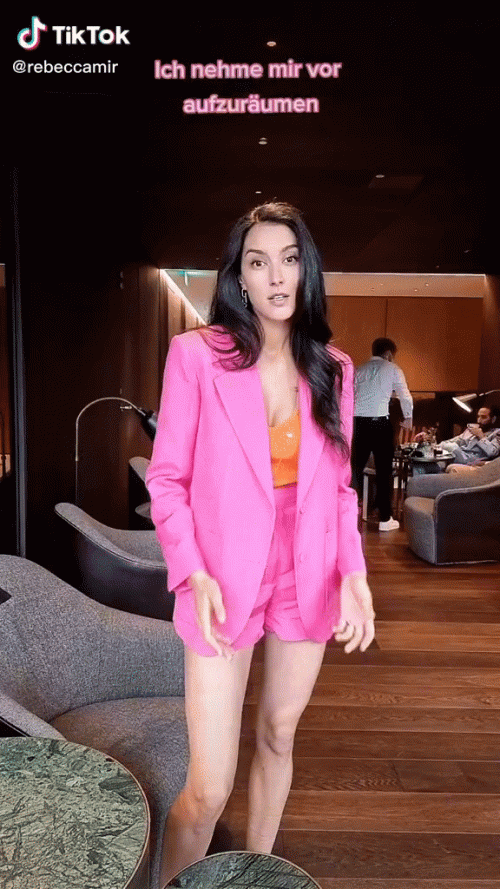 shorts.gif