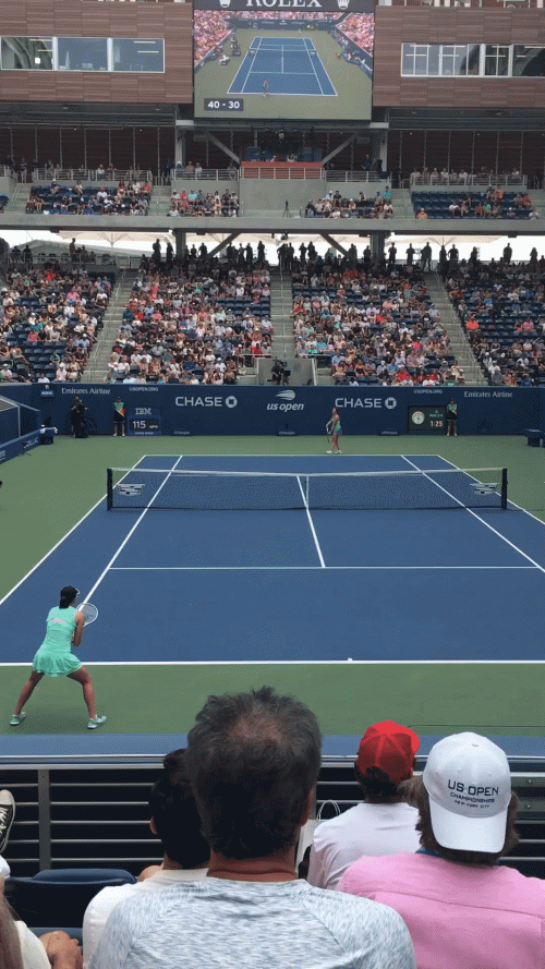 Iga-Swiatek-Perfect-Forehand-Winner.gif