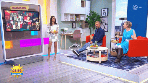 vlc-record-2022-09-10-19h19m06s-Amira-Troger-und-Karen-Heinrichs---FFS---HD---03.-September-2021.gif