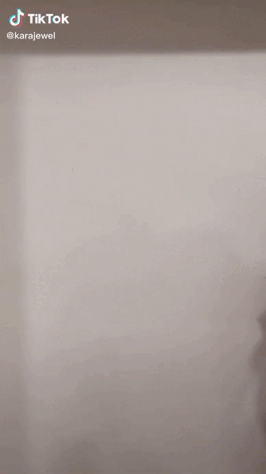 posing.gif
